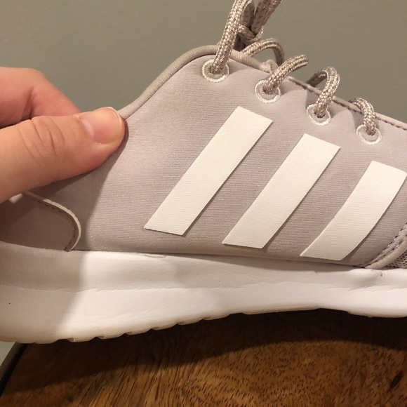 Adidas Light Purple Cloud/Memory Foam Gym Shoes - Picture 4 of 8